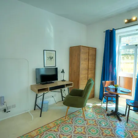 Cozy 1bedroom, Roof Terrace Near Valletta Dazz1-2